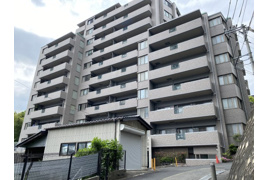 パークヒルズ毘沙門の外観