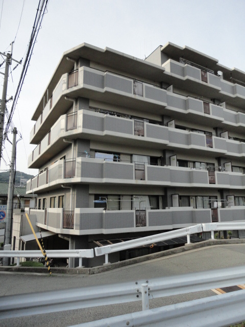 外観：328000621326