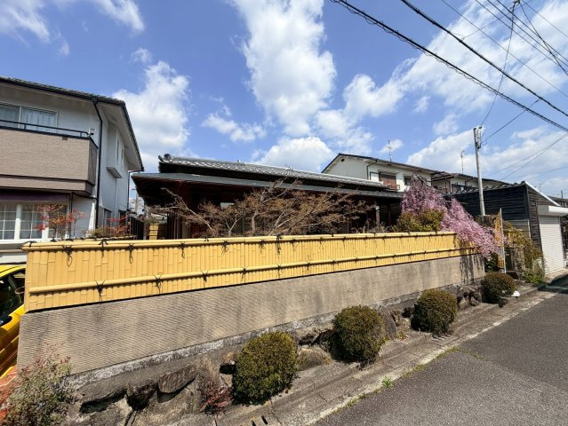 外観：328000625777