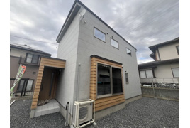 山形市東山形2丁目10番51号　A棟の外観