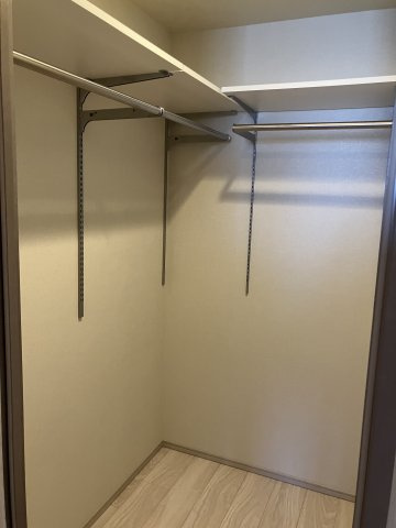 各ご家庭の利用方法ので色々な使い方ができるウォークインクローゼット