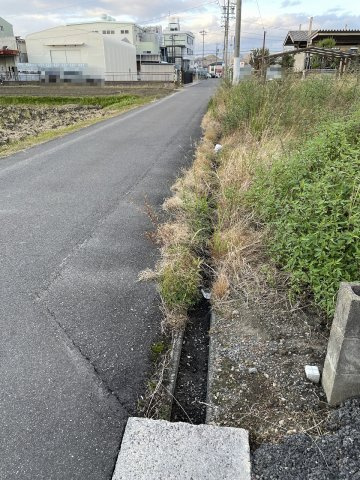 西側水路