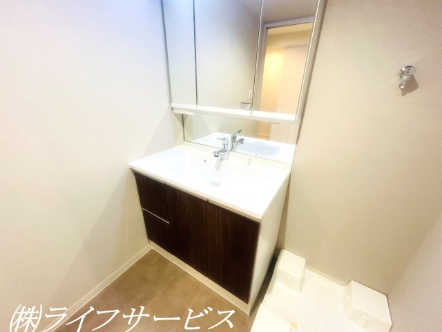 三面鏡付洗面化粧台
