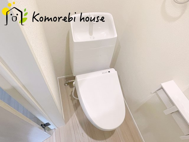 清潔感のあるトイレです