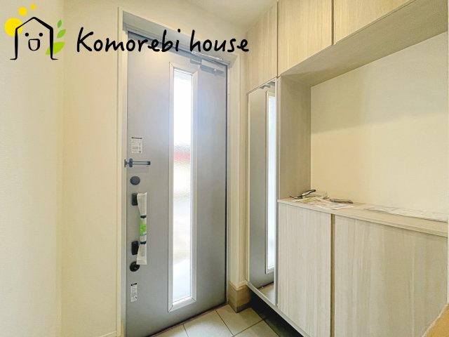 シンプルで使いやすい玄関です