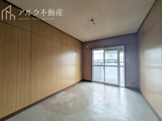 洋室
