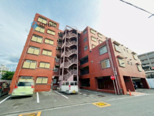 外観：311002356656