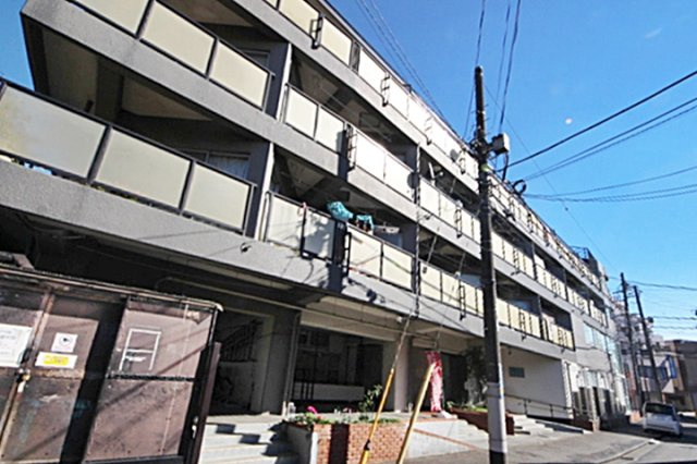 徒歩10分圏内にスーパー・郵便局・公園・図書館など