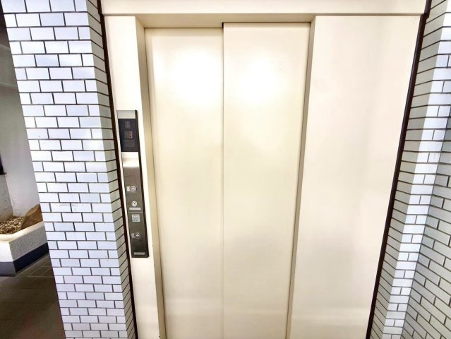 エレベーター有