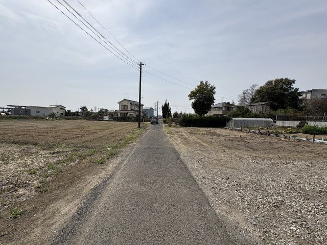 敷地約99坪・自由設計で夢のマイホームはいかがでしょうか！建築条件なし・お好きなハウスメーカーで建築可能です！市街化調整区域ですが、どなたでも建築可能です！お気軽にお問い合わせください！