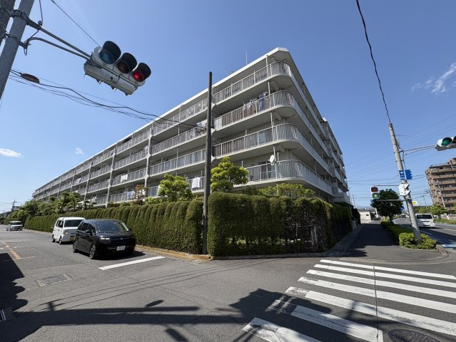 東武スカイツリーライン「春日部」駅徒歩18分。　教育・商業施設が充実した暮らしやすい住環境です。