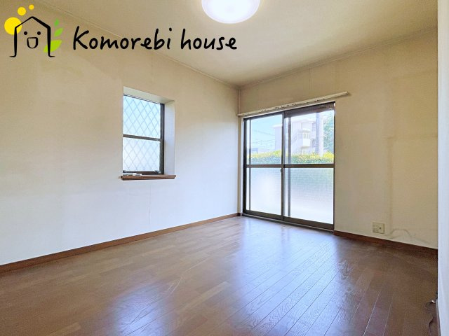 きれいな洋室です