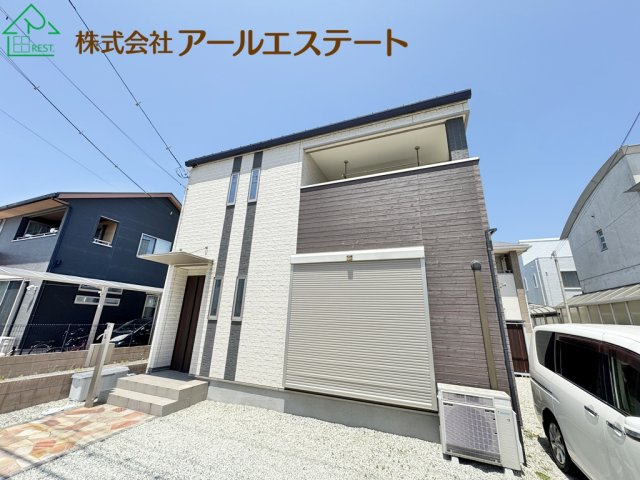 外観：328000643954