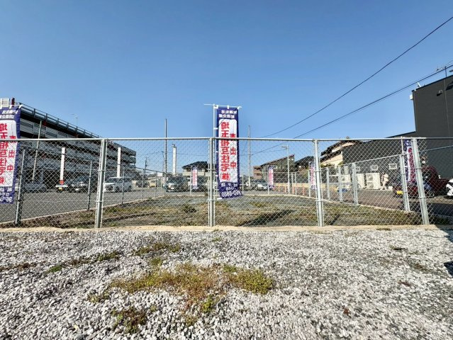 東武スカイツリーライン「新越谷」駅徒歩約15分・JR武蔵野線「南越谷」駅徒歩約17分、交通アクセス良好です！