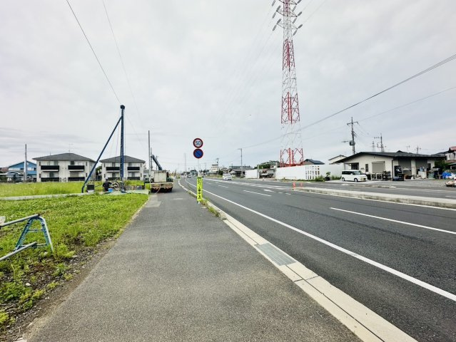 前面道路含む現地写真
