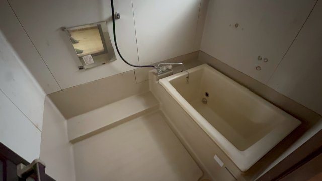 ゆったり過ごせるお風呂です