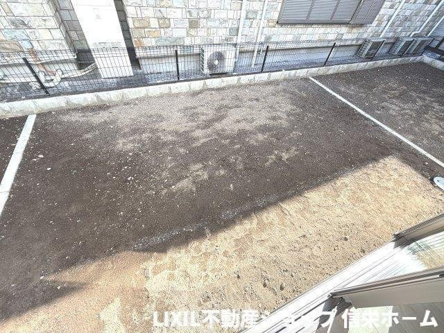 お庭でガーデニングをしてもいいですね