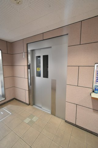 エレベーターです♪
