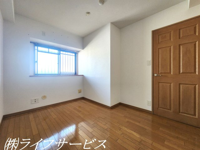 洋室5.2帖/クローゼット有