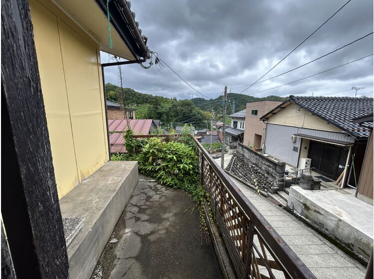 玄関からの見晴らし