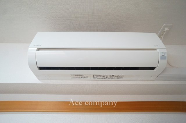 和室にエアコン付きです☆
