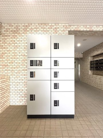 ◆宅配ボックスがあれば、外出中はもちろん在宅中でも手が離せないときなどにお荷物の配達が完了。