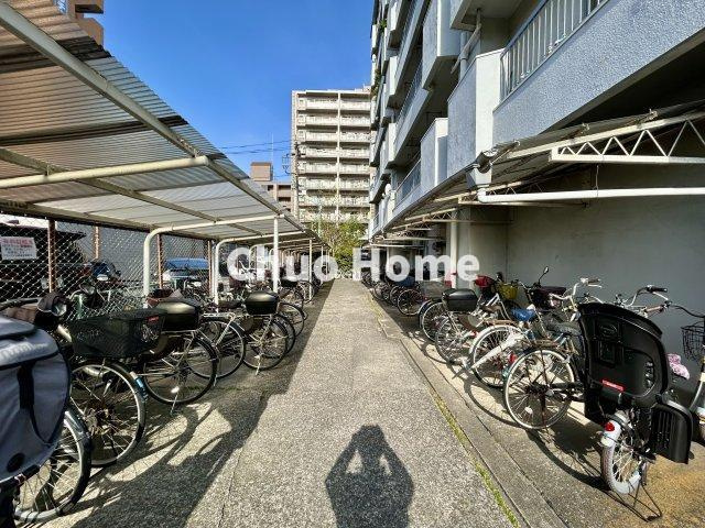 【自転車置き場】最新の空き状況や費用などの詳細は担当スタッフまでお問い合わせください。