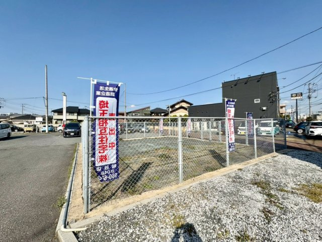 東武スカイツリーライン「新越谷」駅徒歩約15分・JR武蔵野線「南越谷」駅徒歩約17分、交通アクセス良好です！
