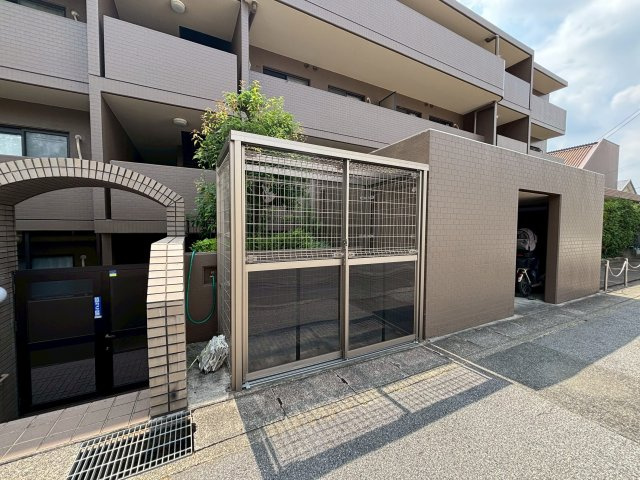 ゴミ捨て場も綺麗に整頓されています♪
