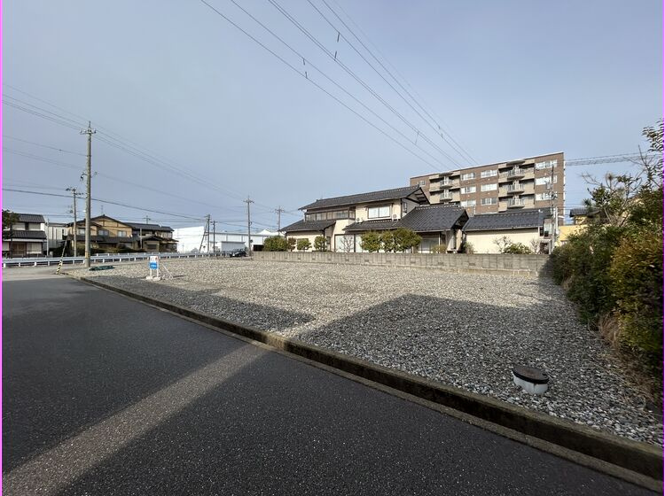 現地