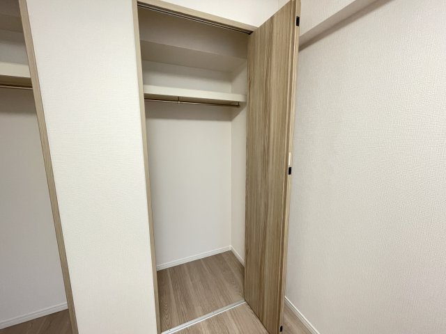 各居室に収納がついており、家族で使い分けしやすくなっています。　