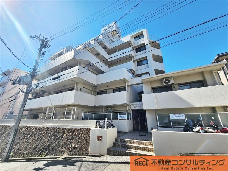 外観：328000621364