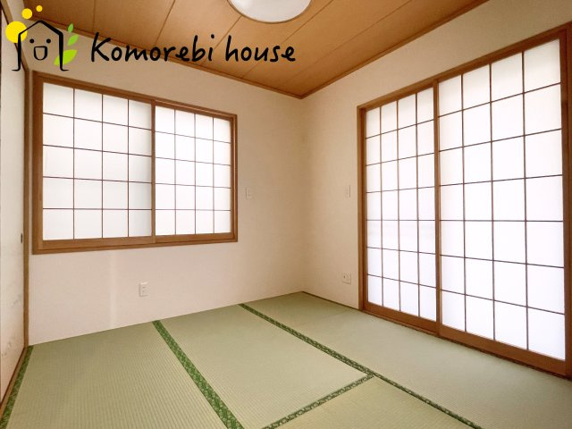 畳の上でゆっくりとくつろげる和室です