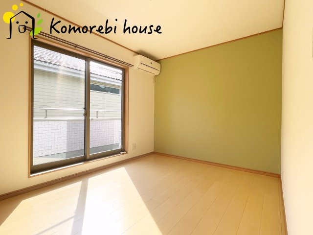 個人の部屋や寝室として使える洋室です