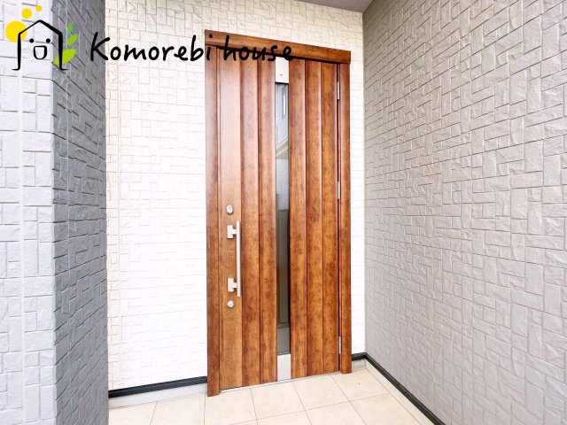 ゆったりとした玄関です