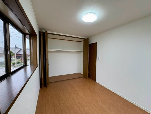 ■新規内外装リフォーム　約6帖