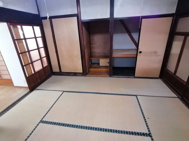 趣のある和室です