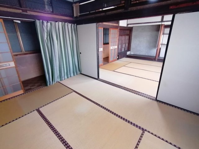 い草の香りが落ち着く素敵な和室です