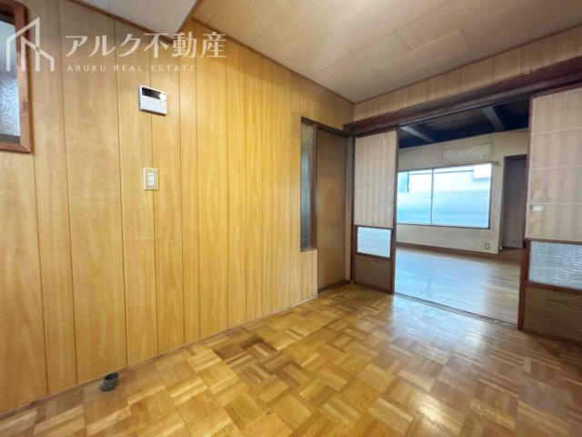 ダイニングキッチン約5.8帖