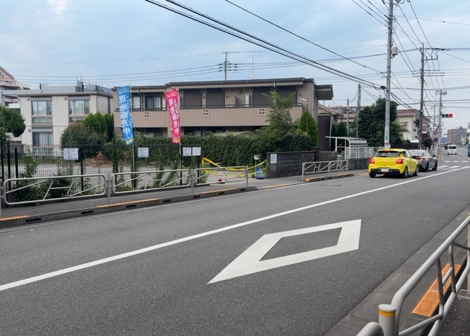 物件の詳細については、現地を見てわかること以外に、役所や法務局などで調べないとわからないことがあります。そのため、現地に行く場合は、もしこの物件を買ったらどのような生活ができるかをイメージしましょう。