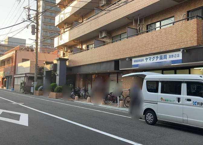 外観はマンション管理がされているかの目安になります。築年数が古いと、壁面は劣化してひび割れが生じることも！建物が古びていても細かいところが修繕されていると、きちんと管理されているなぁと感じるでしょう。