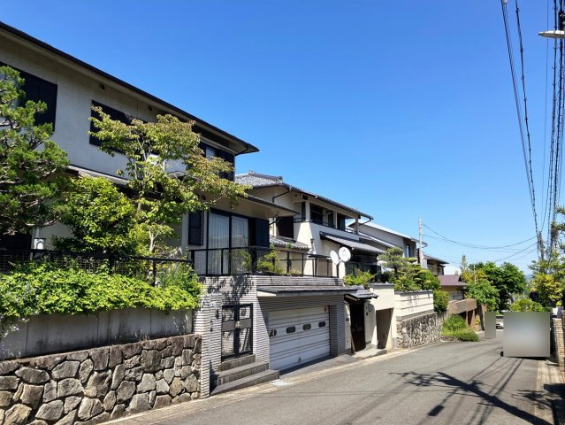南道路　約6ｍ