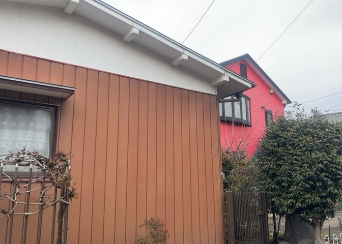 眺望を気にして物件を探す場合、前面に建物が建っていないか現地で確認しましょう！前面に建物があると景色はもちろん、日当たりや風通しにも影響が出てきます。住んだ時のことを想像しながら現地見学をしましょう。