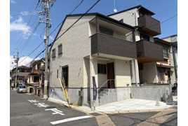 山科区音羽山等地の外観