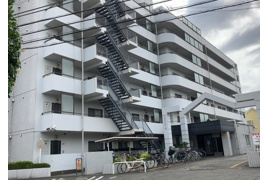 三協・鶴間ガーデンハウスの外観