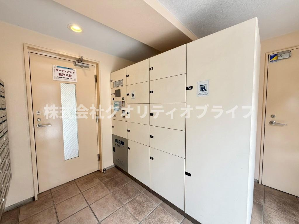 お出かけの多い方にも嬉しい宅配ボックス