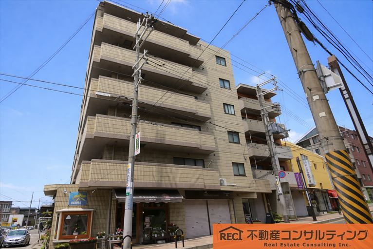外観：328000637870