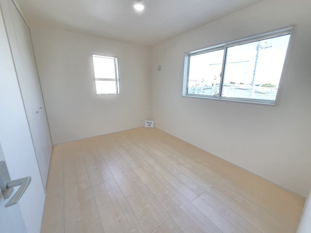 新築　伊勢崎市東小保方町第2　6号棟　Livele　Garden.S