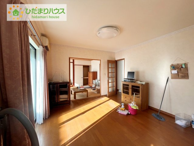 開放感あるLDKを確保！家族が集まるリビングはゆったり過ごしリフレッシュする場として居心地の良い空間にしたいですね。