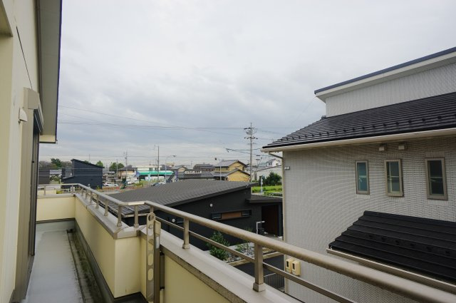 南向きバルコニーになります♪